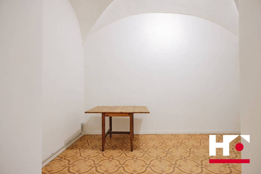 locale di sgombero in affitto a Brescia in zona Carmine