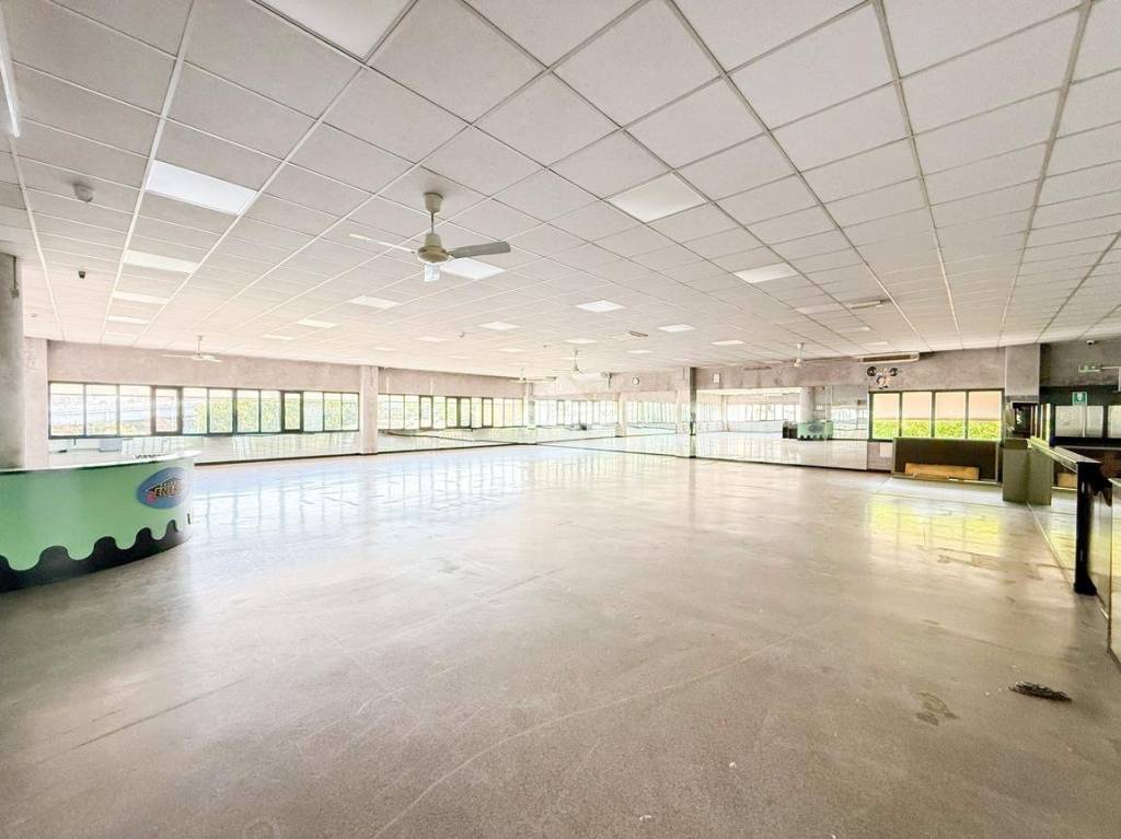 negozio in affitto a Brescia in zona Porta Venezia