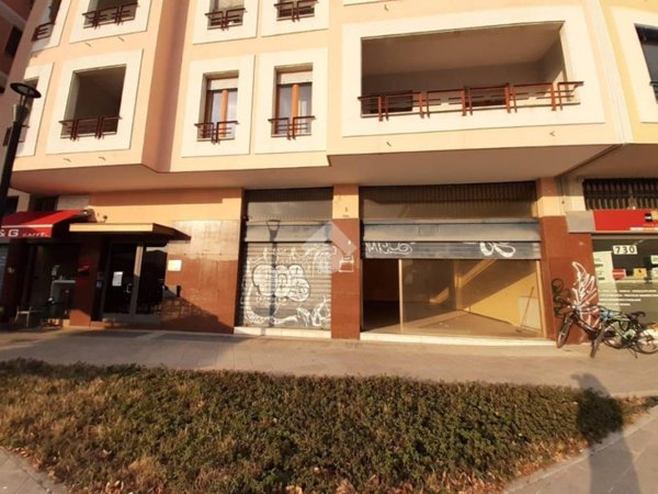 negozio in affitto a Brescia in zona Centro Storico