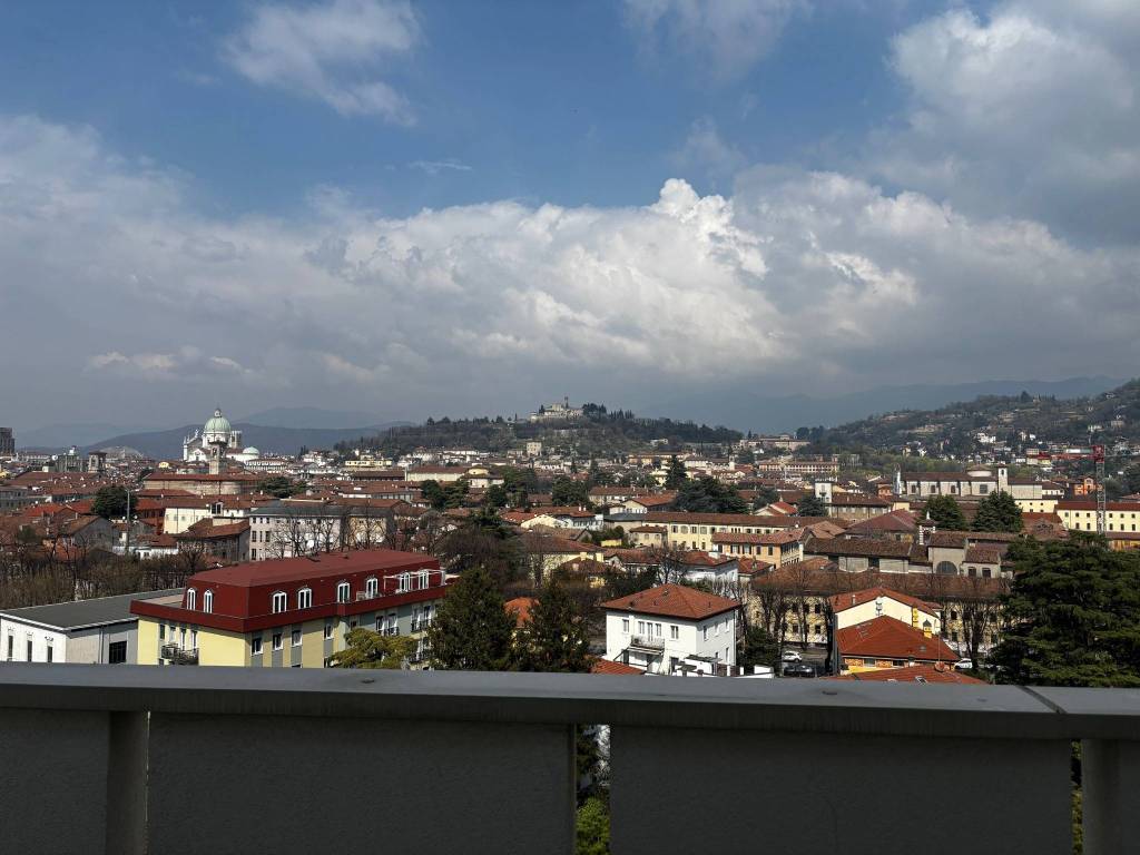appartamento in affitto a Brescia in zona Centro Storico
