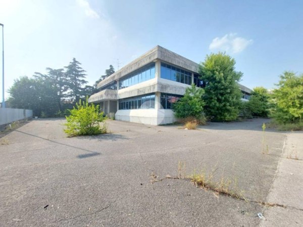 capannone in affitto a Brescia in zona Fornaci