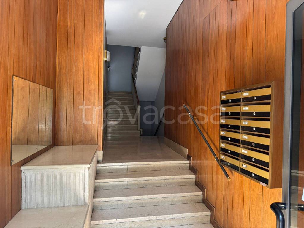 locale commerciale in affitto a Brescia in zona Mompiano