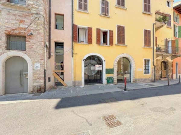 negozio in affitto a Brescia in zona Centro Storico