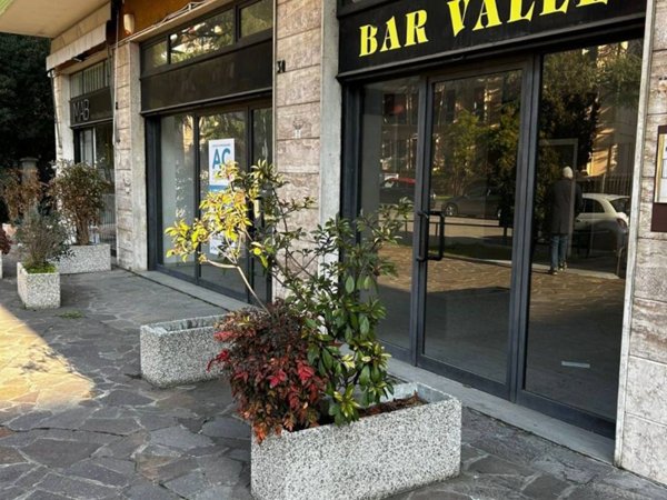 negozio in affitto a Brescia in zona Borgo Trento