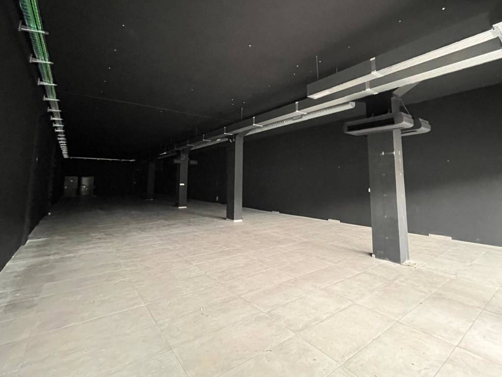 negozio in affitto a Brescia in zona Borgo Trento