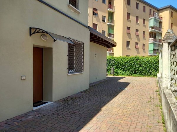 appartamento in affitto a Brescia in zona Volta