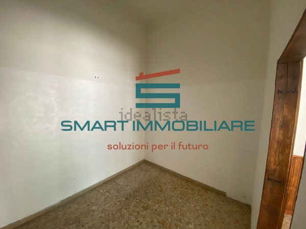 negozio in affitto a Brescia in zona Crocifissa di Rosa