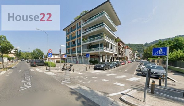 negozio in affitto a Brescia in zona Crocifissa di Rosa