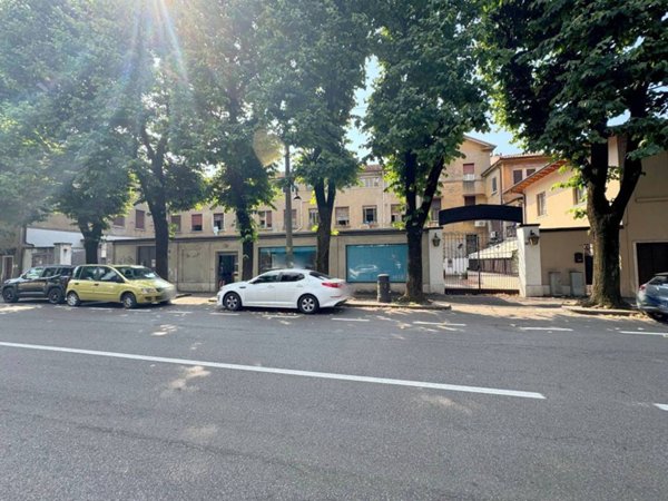 negozio in affitto a Brescia in zona Borgo Trento