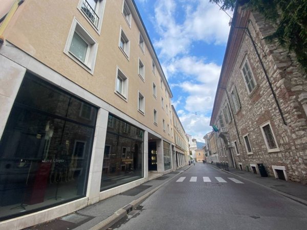 appartamento in affitto a Brescia in zona Centro Storico
