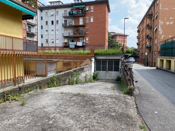 locale commerciale in affitto a Brescia in zona Borgo Trento