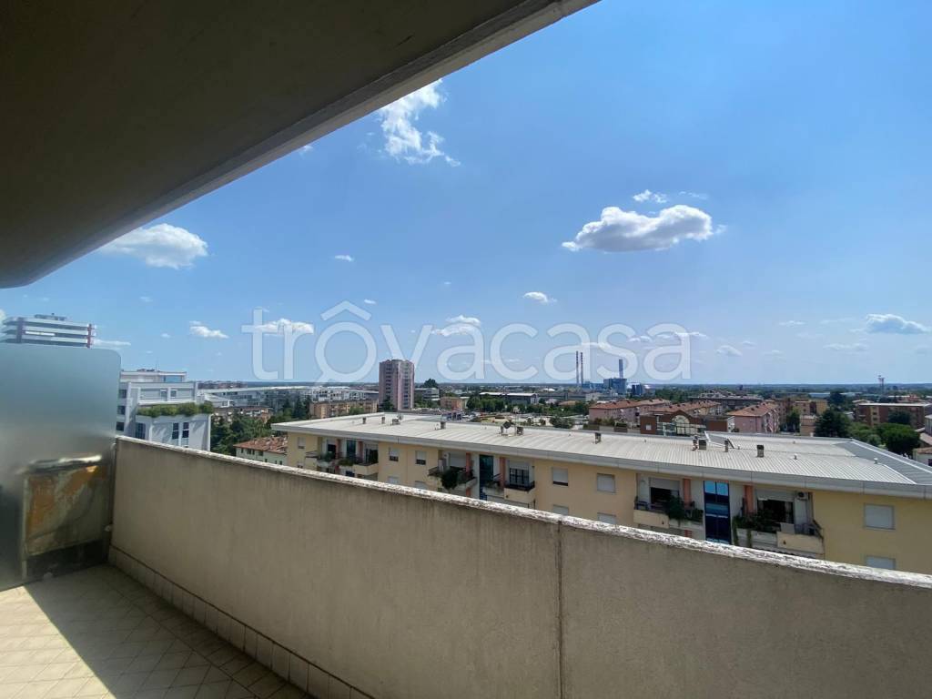 appartamento in affitto a Brescia in zona Lamarmora