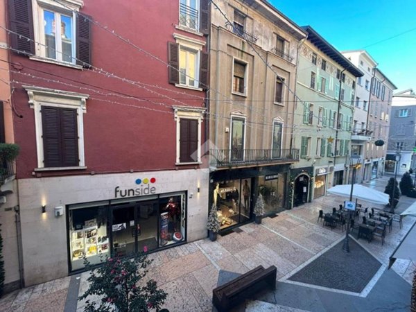 negozio in affitto a Brescia in zona Centro Storico
