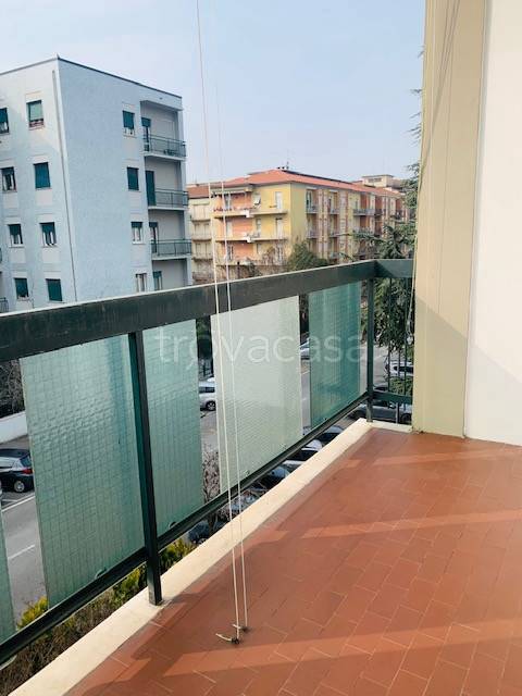 appartamento in affitto a Brescia in zona Borgo Trento