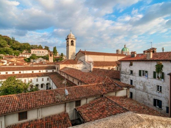 appartamento in affitto a Brescia in zona Centro Storico
