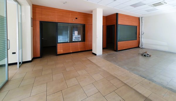 locale commerciale in affitto a Brescia in zona Lamarmora