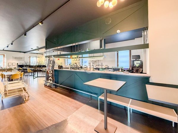 negozio in affitto a Brescia in zona Volta