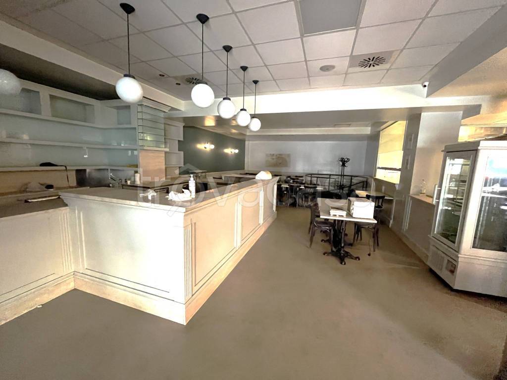 negozio in affitto a Brescia in zona Centro Storico