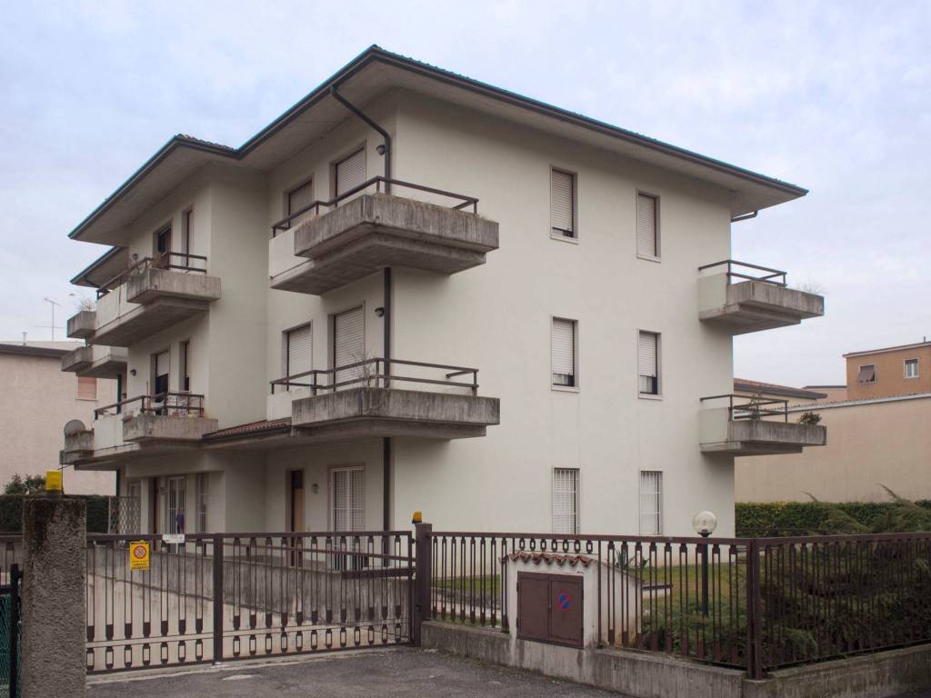 appartamento in affitto a Brescia in zona Mompiano