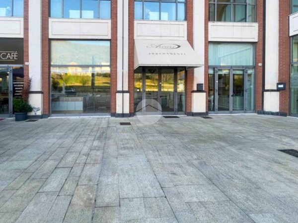 negozio in affitto a Brescia in zona Porta Venezia