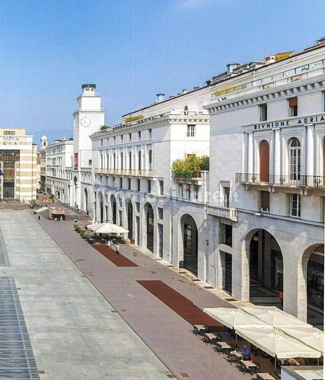 ufficio in affitto a Brescia in zona Centro Storico