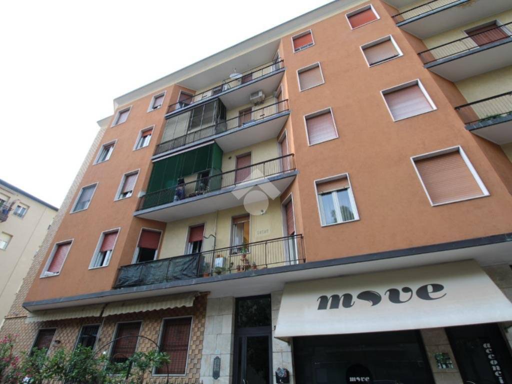 appartamento in affitto a Brescia in zona Crocifissa di Rosa