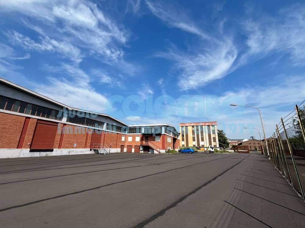 capannone in affitto a Brescia in zona Volta