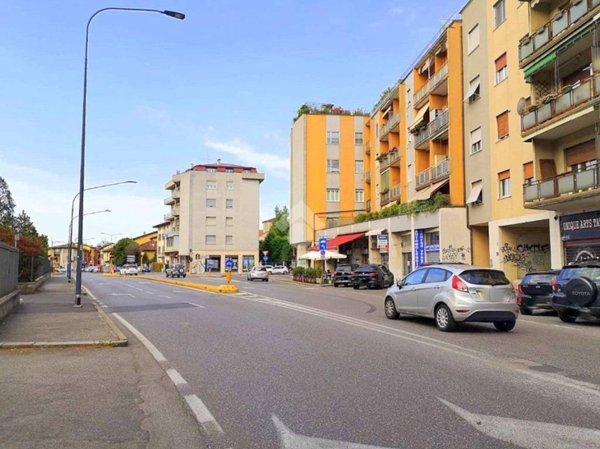 negozio in affitto a Brescia in zona Borgo Trento