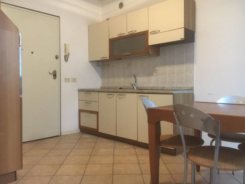 appartamento in affitto a Brescia in zona Volta