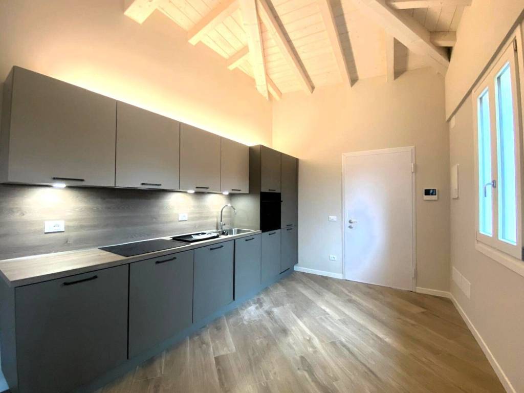 appartamento in affitto a Brescia in zona Sant'Eufemia