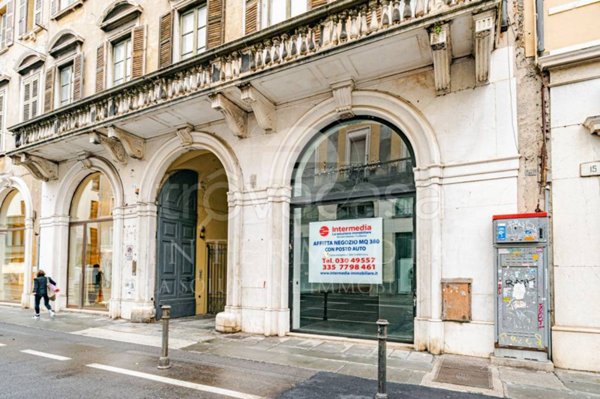 negozio in affitto a Brescia in zona Centro Storico