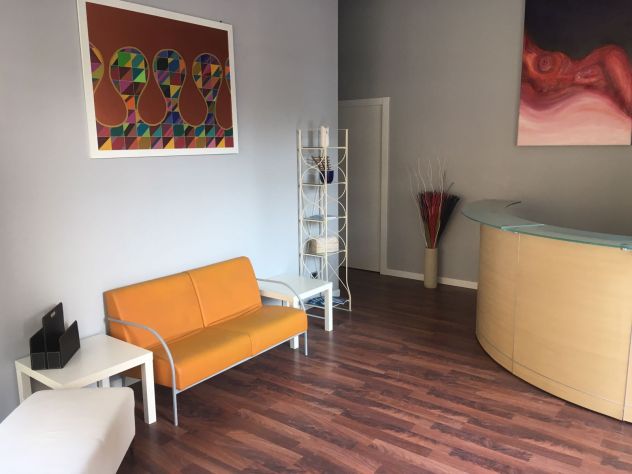 negozio in affitto a Brescia in zona Volta