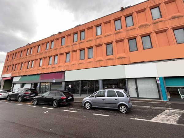 negozio in affitto a Brescia in zona Mompiano