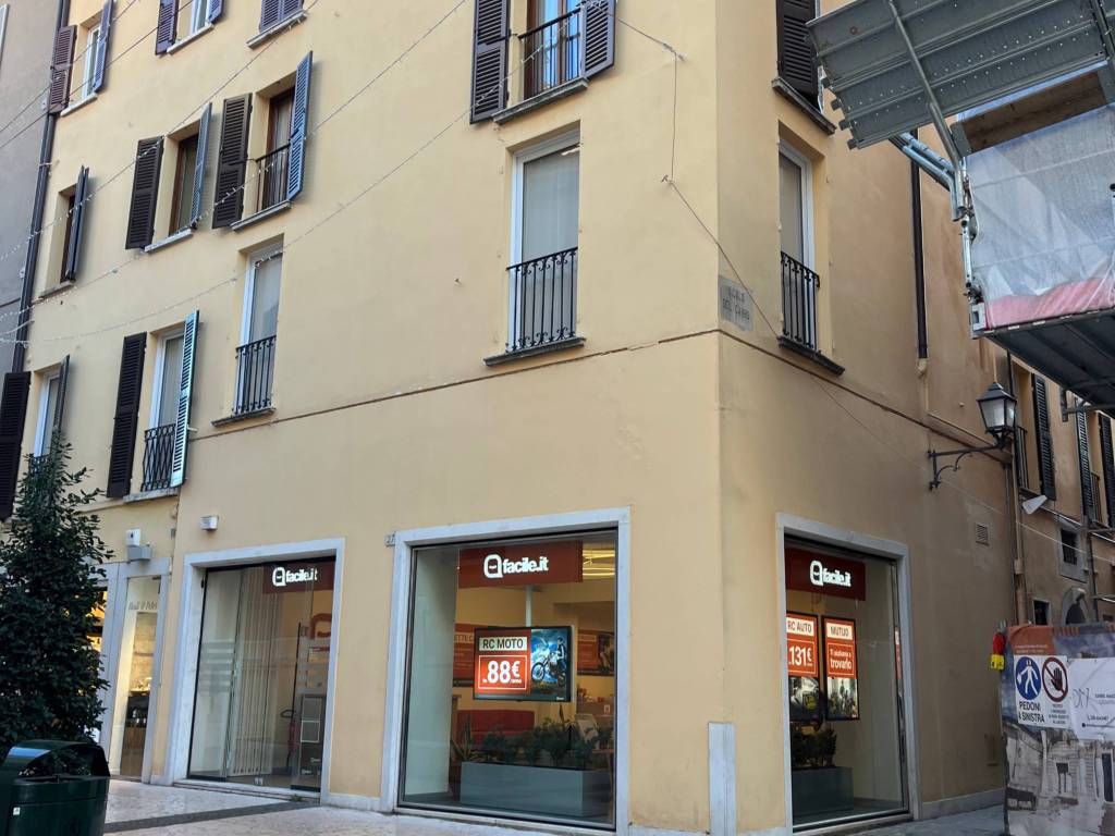 negozio in affitto a Brescia in zona Centro Storico