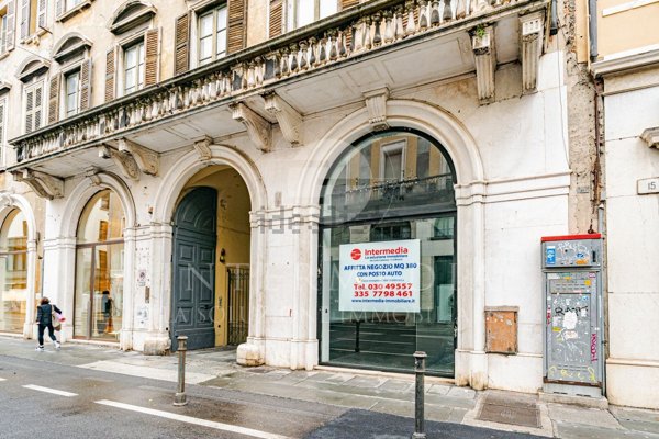 ufficio in affitto a Brescia