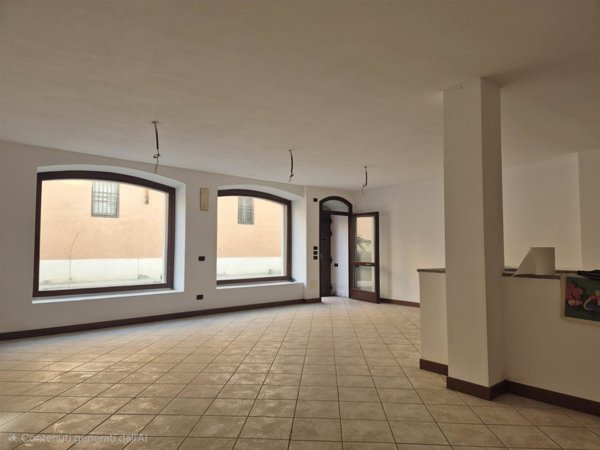 negozio in affitto a Brescia in zona Centro Storico