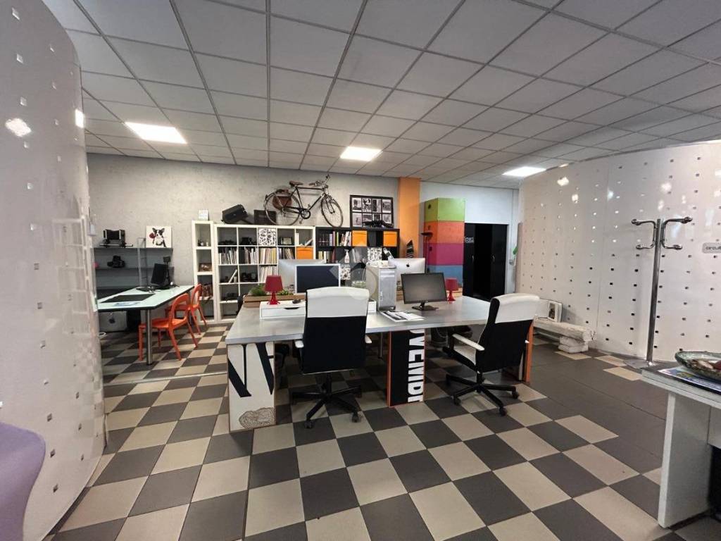 ufficio in affitto a Brescia in zona Volta