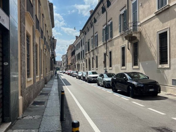 appartamento in affitto a Brescia in zona Centro Storico