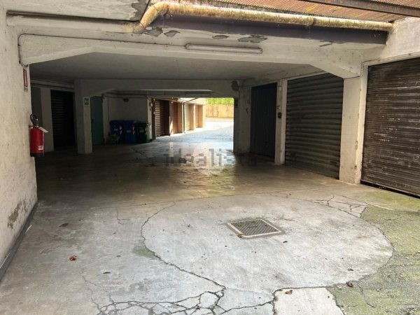 negozio in affitto a Brescia in zona Porta Venezia