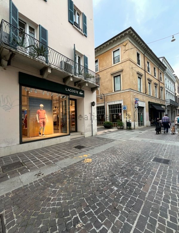 locale commerciale in affitto a Brescia in zona Centro Storico