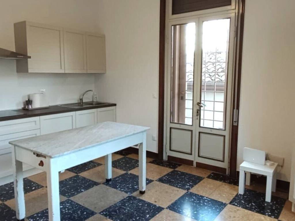 appartamento in affitto a Brescia in zona Porta Venezia
