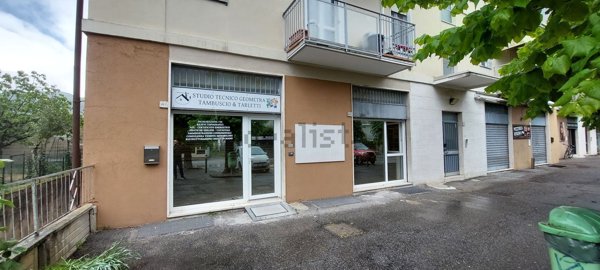 ufficio in affitto a Brescia in zona Villaggio Prealpino