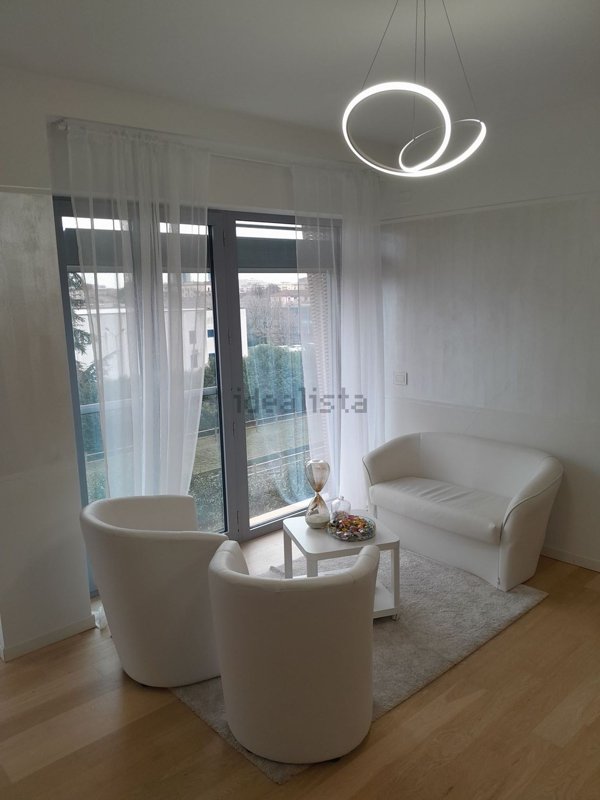 ufficio in affitto a Brescia in zona Quartiere Primo Maggio