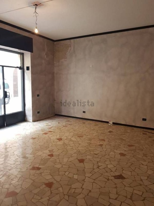 negozio in affitto a Brescia