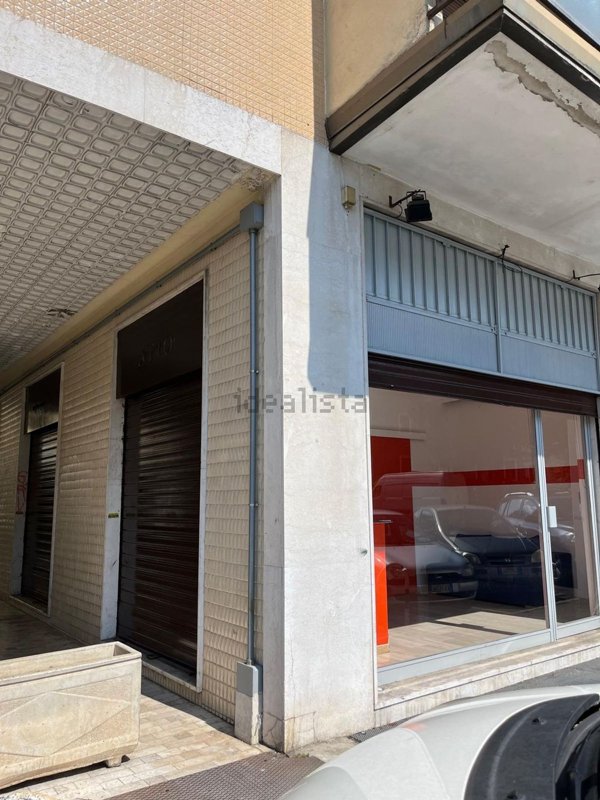 locale commerciale in affitto a Brescia in zona San Bartolomeo