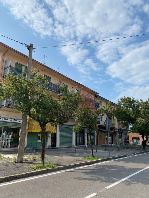 locale commerciale in affitto a Brescia in zona Buffalora