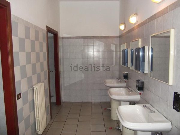 locale commerciale in affitto a Brescia in zona Borgo Trento