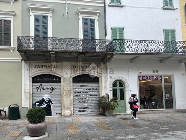 negozio in affitto a Brescia in zona Centro Storico