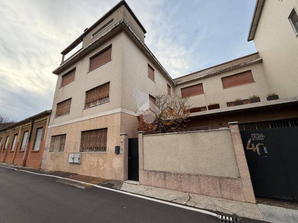 negozio in affitto a Brescia