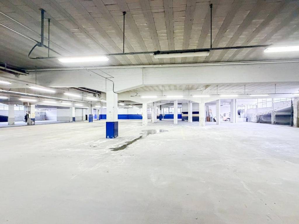 locale commerciale in affitto a Brescia in zona San Polo